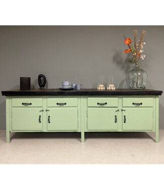 Oldwood Green industrial workbench