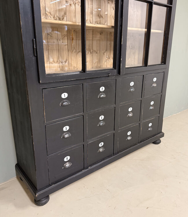 Black display cabinet with glass doors and 12 drawers | Sideboard