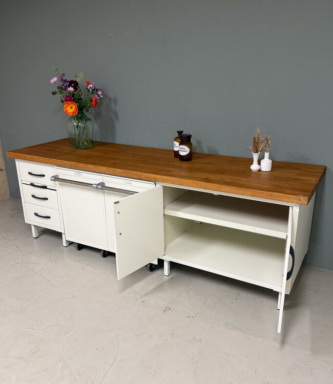 Vintage Bäckerwerkbank