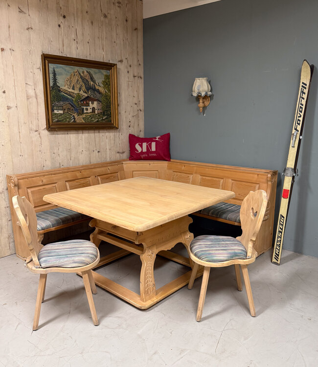 Alpen Stube set / Austrian dining area
