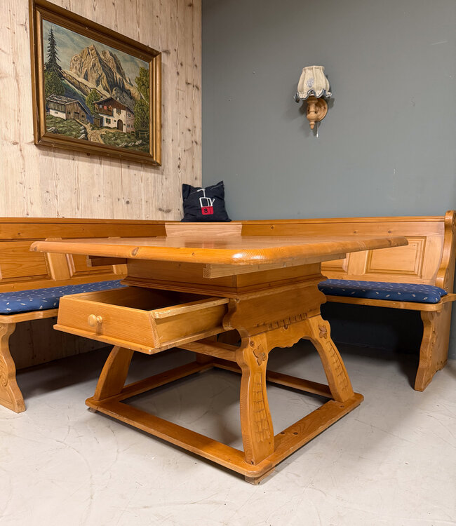 Ecksofa „Österreichische Alpenstube“