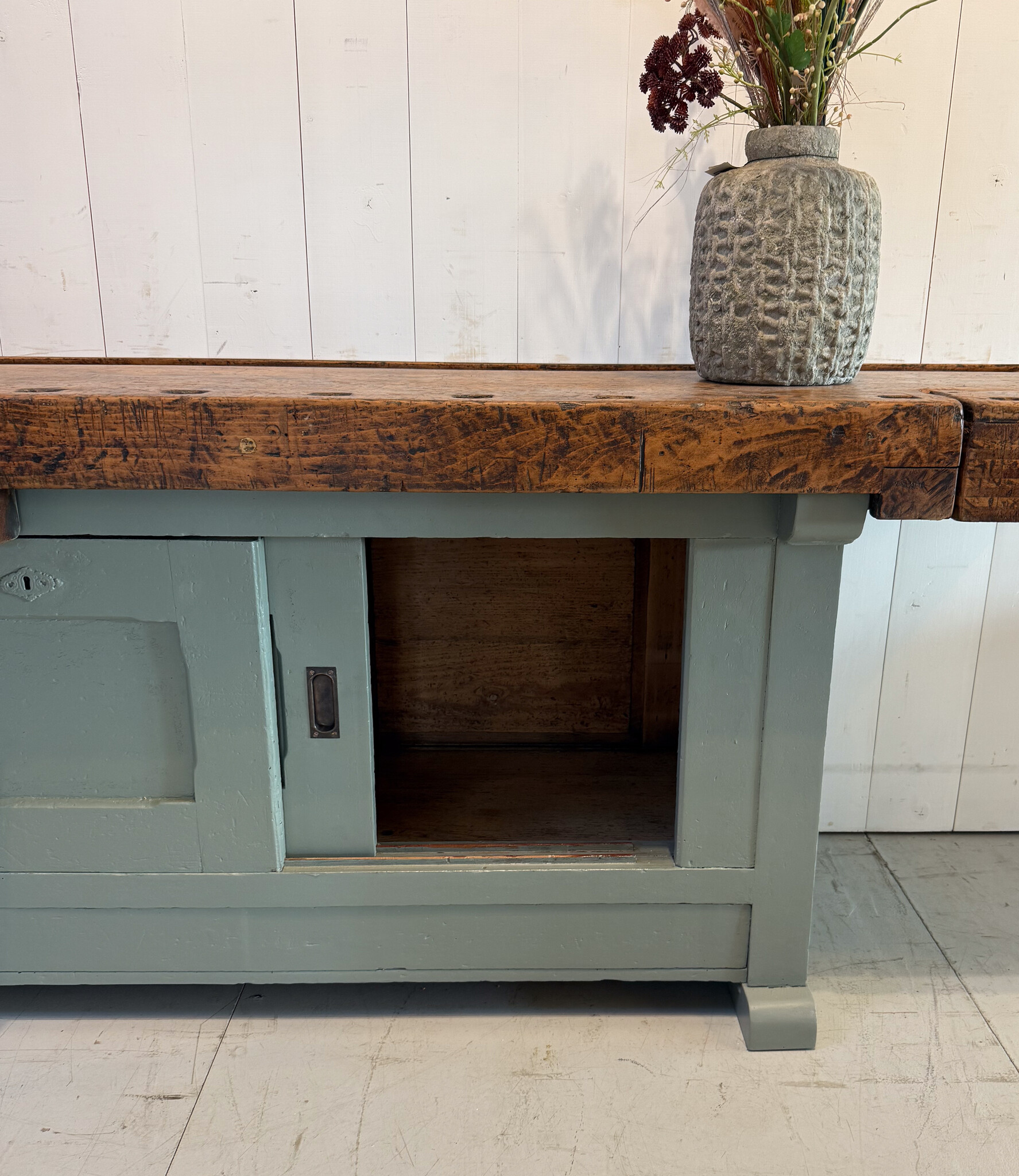 Vintage wooden workbench - sideboard - Oldwood - the furniture store