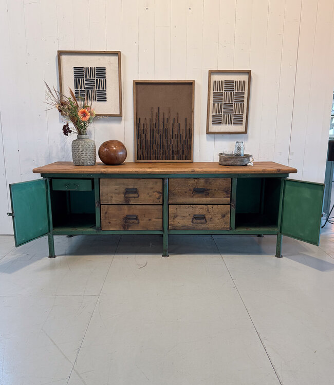 Industrial sideboard made of wood and steel | Sideboard with drawers
