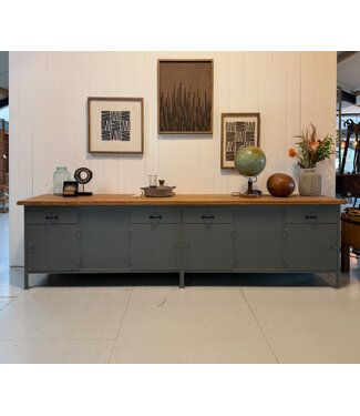Oldwood Vintage sideboard with drawers