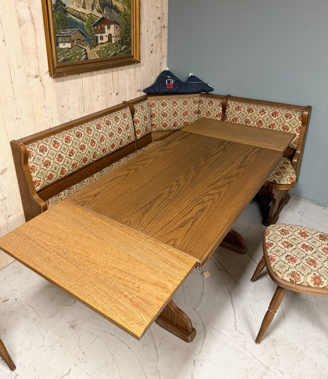 Oostenrijkse eethoek | Stube zithoek | Tafel + hoekbank