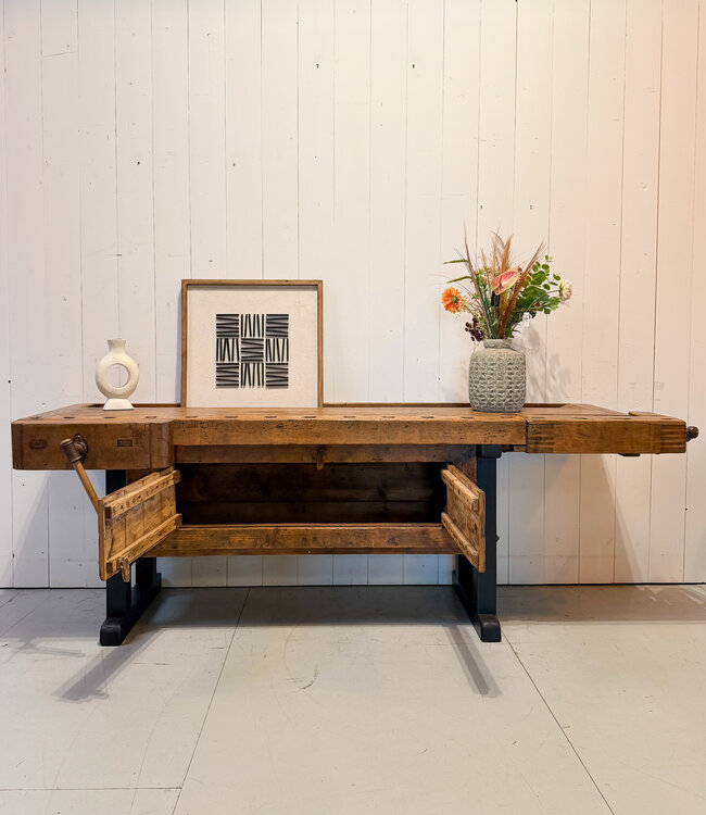 Vintage houten timmermans werkbank