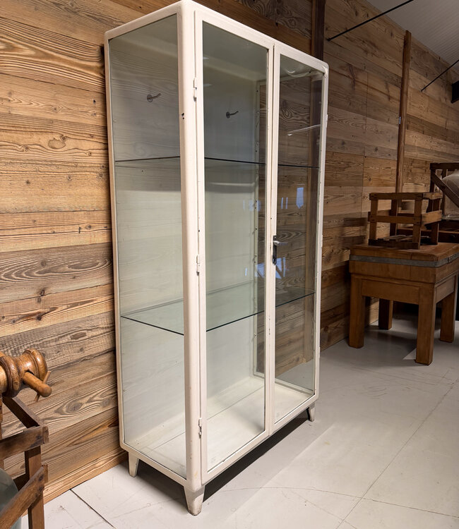 Vintage Medizinschrank