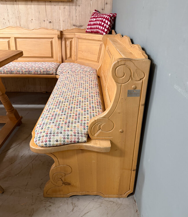 Stube-Set | Österreichische Sitzecke | Ecksofa mit Tisch und Stühlen