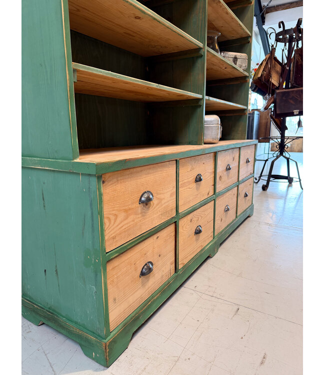 Vintage houten vakkenkast met lades | Unieke oude kast