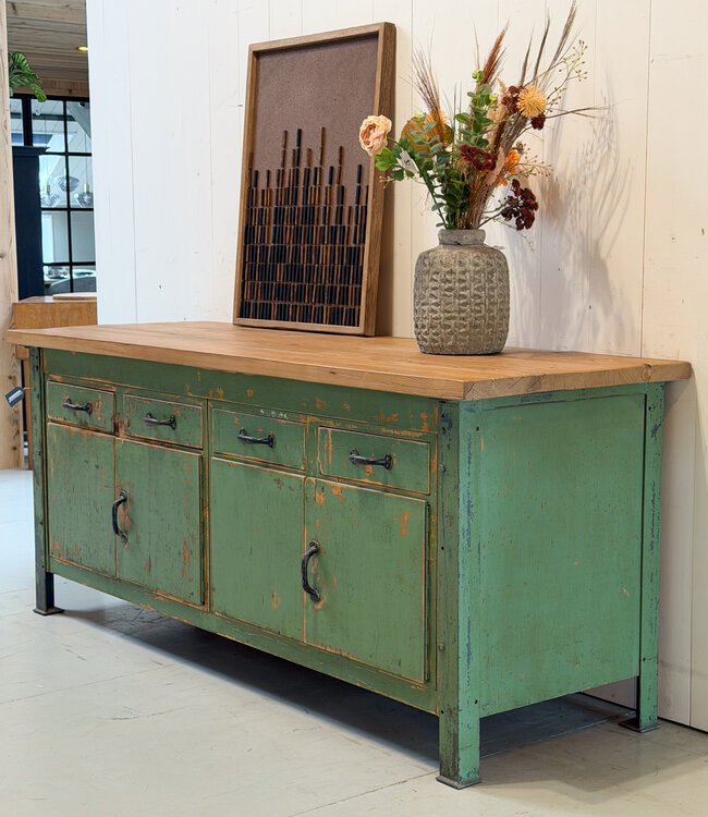 Industrial workbench | Sideboard