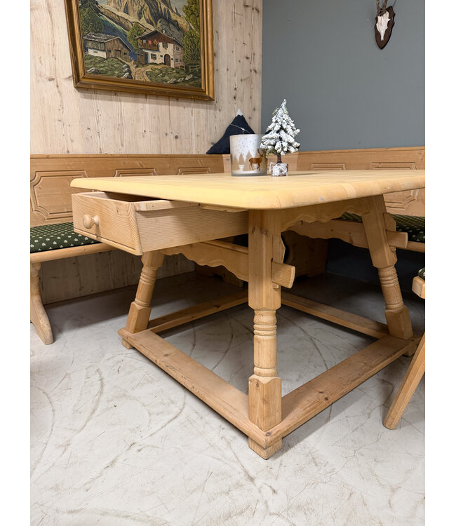 Oostenrijkse Alpen eethoek  / Stube set