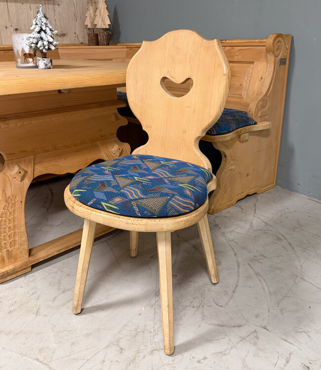 Oostenrijkse zithoek | Hoekbank met tafel en 2 stoelen