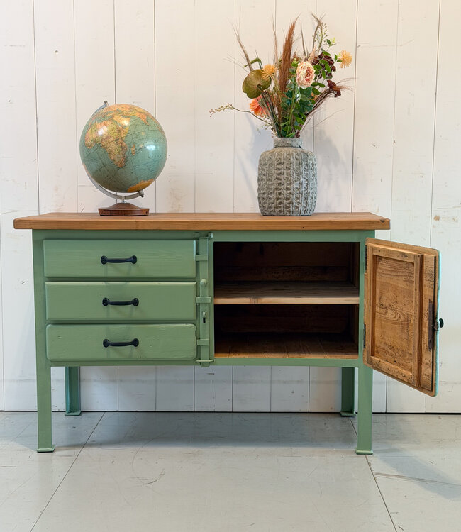 Carl Zollfrank workbench