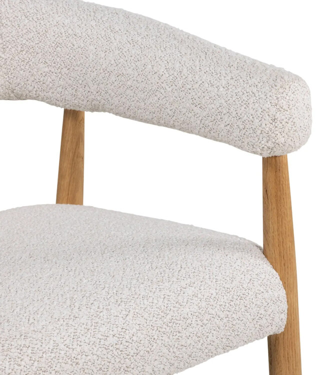 Chair Noor | Dining chair with wooden legs & armrests | cream