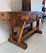 Vintage houten werkbank met lades