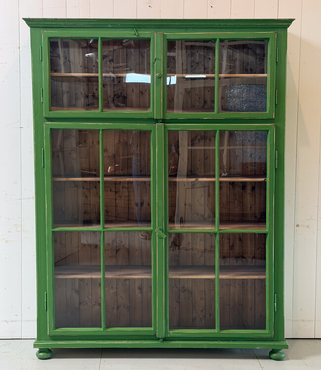Vintage grüner Vitrinenschrank aus Holz