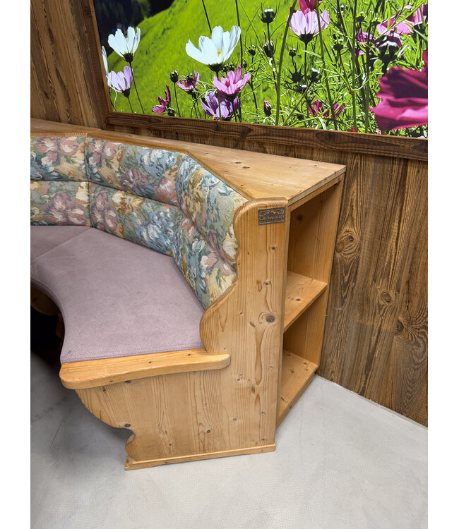 Alpine circular seating | Stube set | Austrian round corner sofa