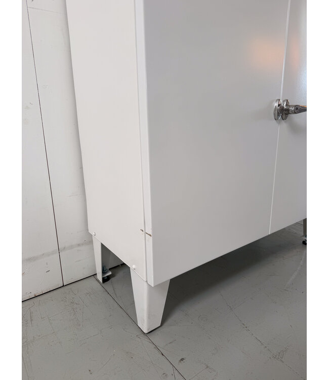 Vintage white apothecary cabinet / medicine cabinet