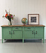 Groen vintage dressoir met lades en deuren