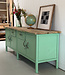 Grünes Vintage-Sideboard mit Schubladen und Türen