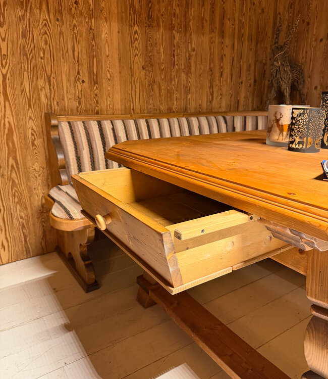 Stube set | Hoekbank met tafel en stoelen | Oostenrijkse zithoek