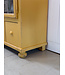 Gele vintage vitrinekast hout