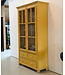 Vintage houten servieskast met deuren en lades