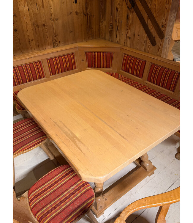 Austrian seating area | Corner sofa with table and 3 chairs