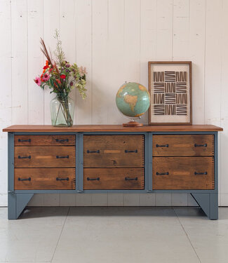 werkbank Vintage wood and steel sideboard with drawers