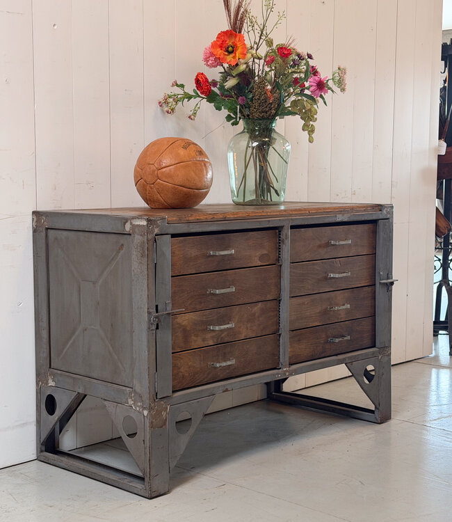 Industrial sideboard