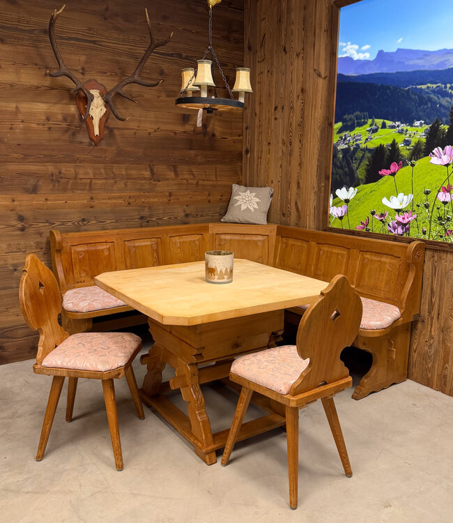 Österreichischer Essbereich | Stube-Set aus den Alpen