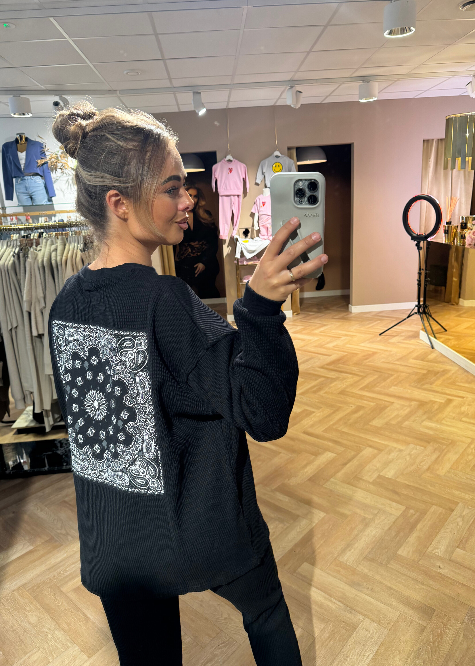Reinders hoodie sale hotsell
