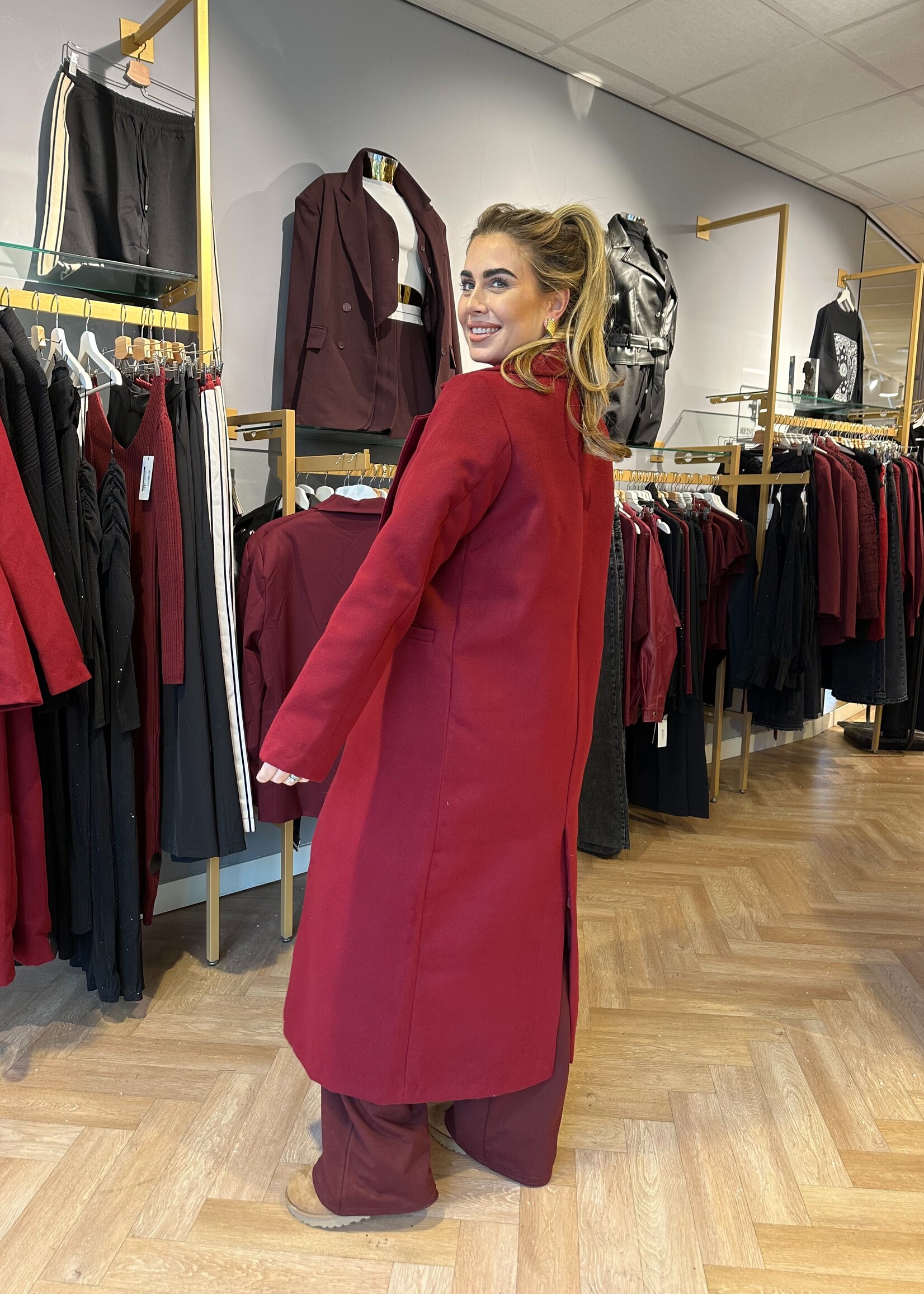 Mantel Jas Knopen Bordeaux | Isabel