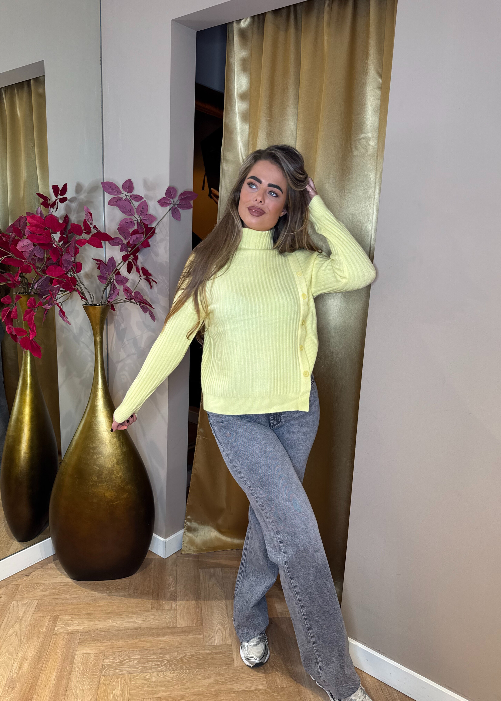 Col Trui Knoopjes Geel | Lilly