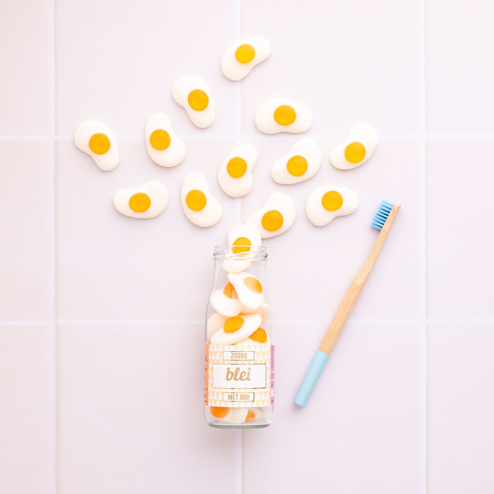 Eat your present snoepflesje 250 ml Blei met jou! met tanden borstel