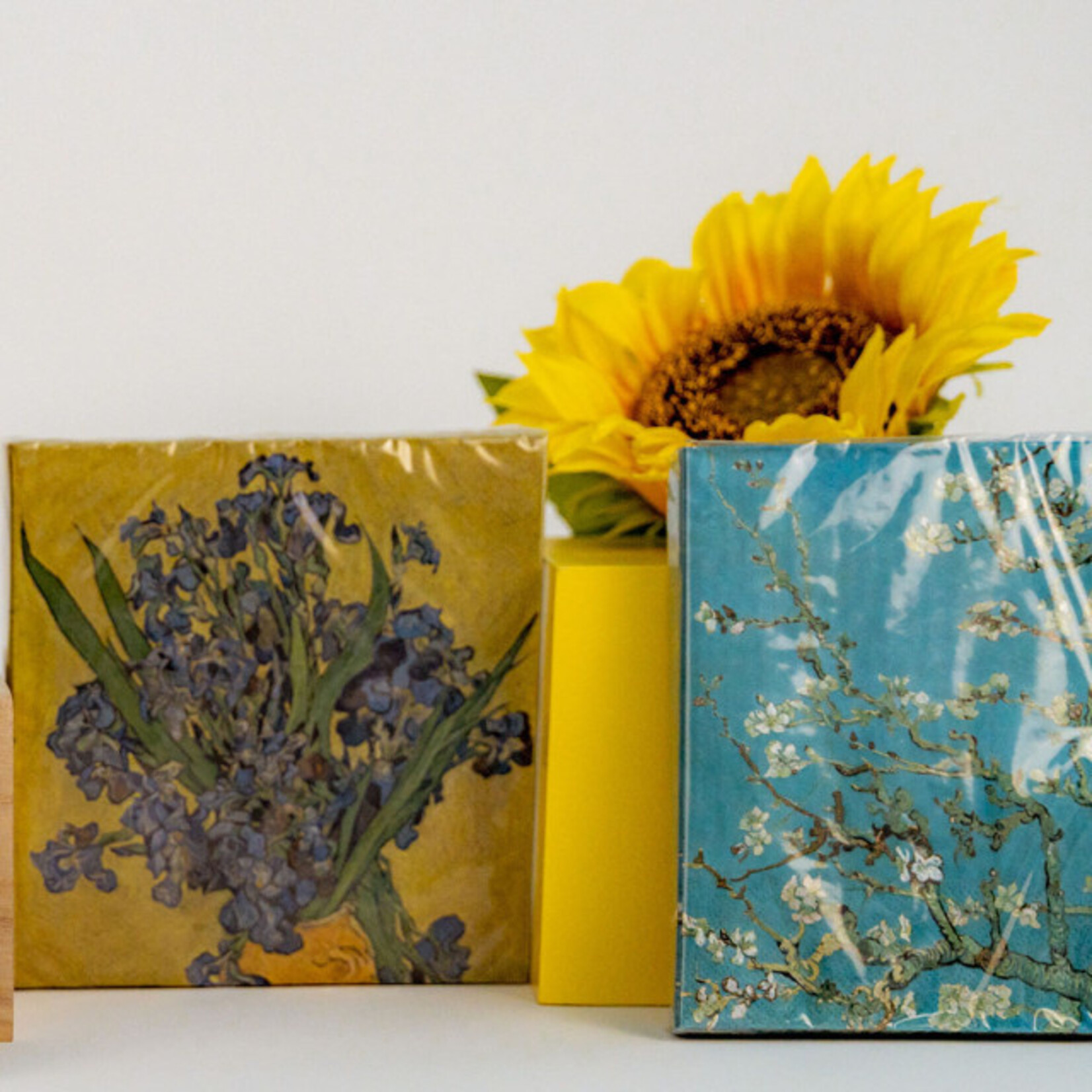 Servetten: Almond Blossom, Vincent van Gogh, Van Gogh Museum