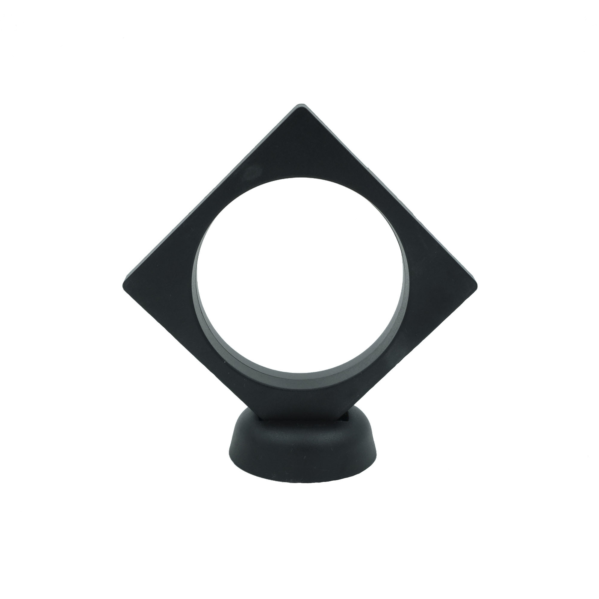 taxidermy; See-through window - DMW.nu