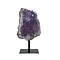 Amethyst  auf sockel (L) (B)