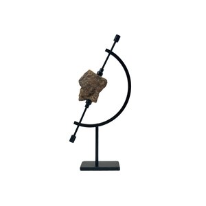Meteorite Sahara in bow stand