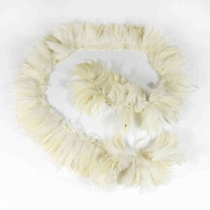 String rooster feathers (medium) - creme