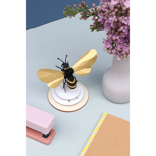 DIY kit - honey bee (small)