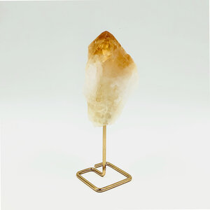 Citrine on pedestal (burnt amethyst)