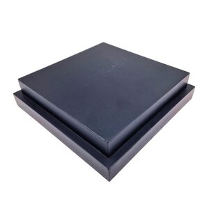 Vierkante houtenvoet (zwart)  30x30cm