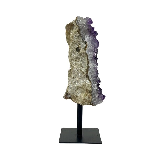 Amethyst  auf sockel (L) (B)