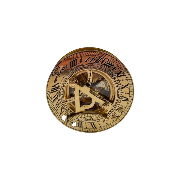 Kompas in houten kistje