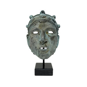 Facemask of Nijmegen Marcanius