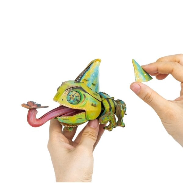 3D Puzzle aus Kraftpapier - Chamäleon