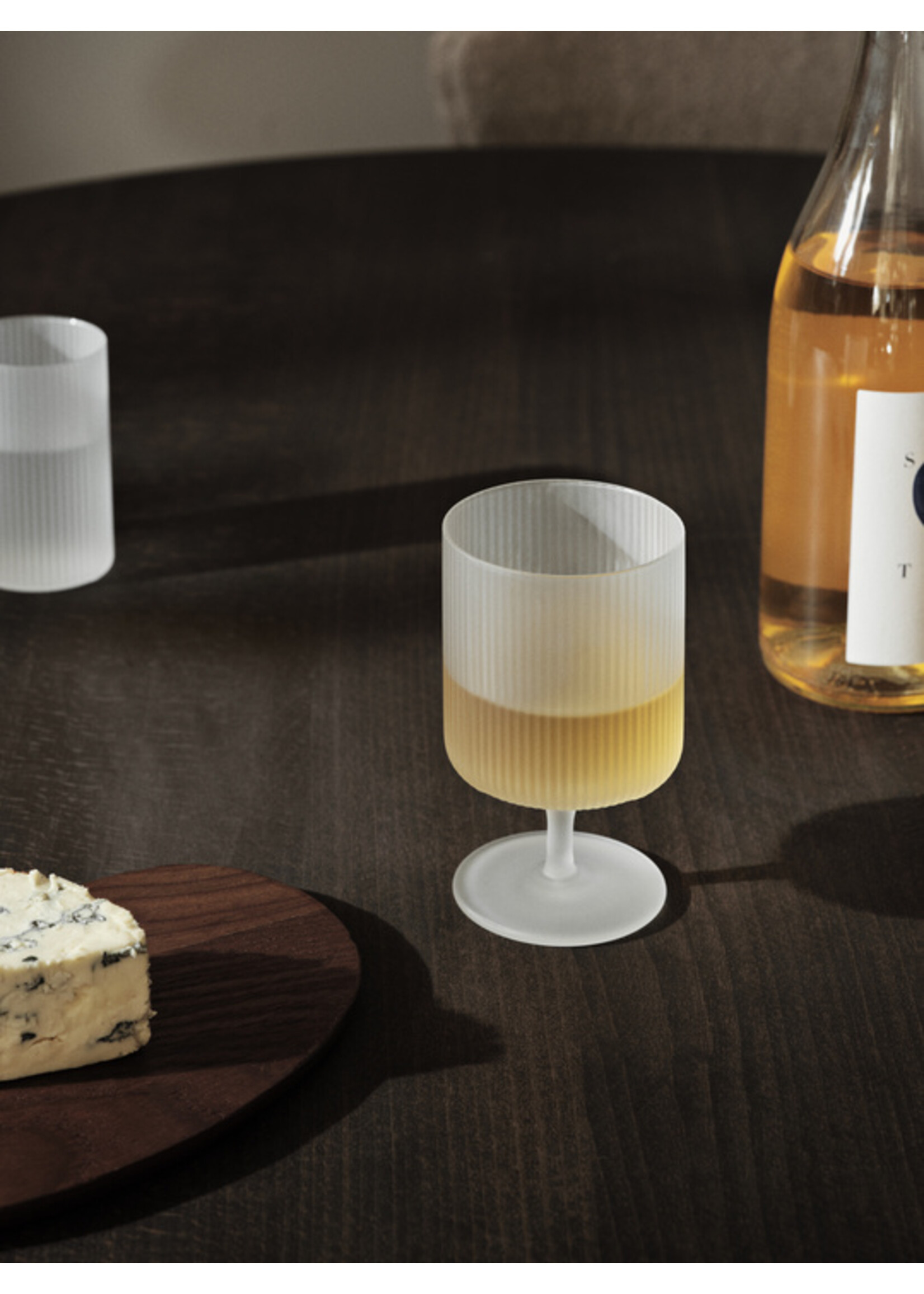 Ferm Living Ripple Wijnglas – Set van 2 Frosted