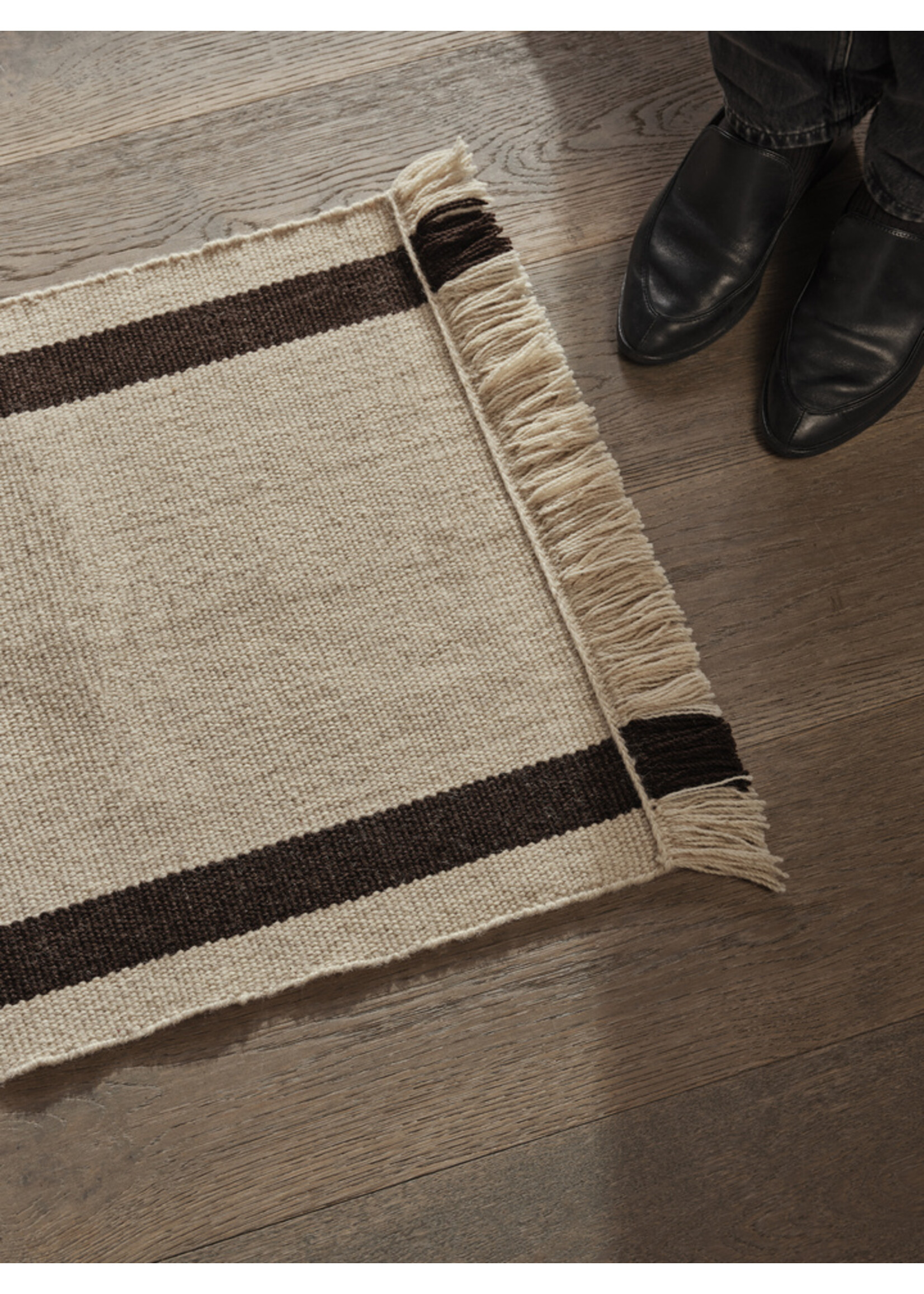 Ferm Living Calm Kelim mat offwhite/bruin