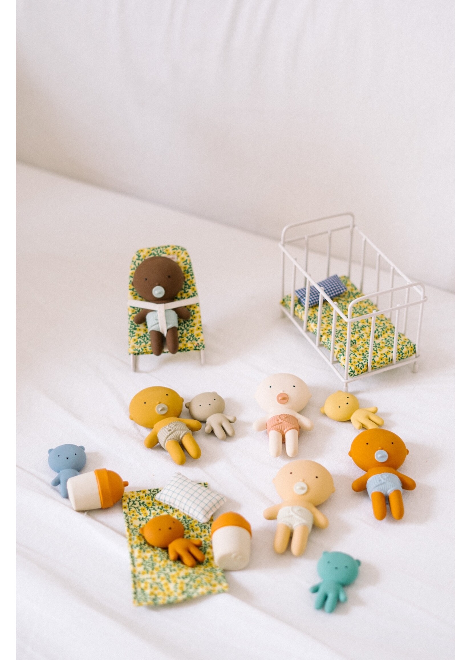We Are Gommu Pocket Baby #2 Vanilla